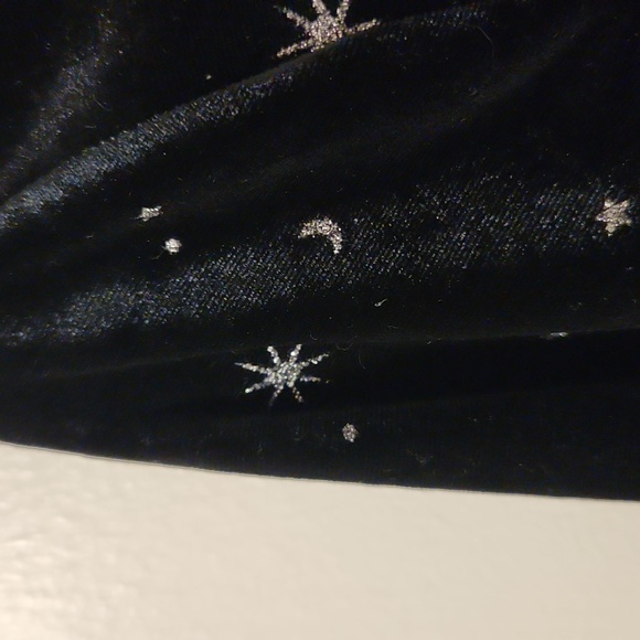 Wild flabel XS black body suit with silver moon and stars and glitter. open back - Picture 5 of 10